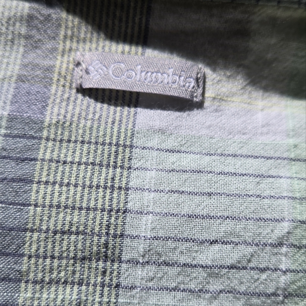 Columbia Mint & Blue Plaid Button-Down Long Sleeve "Sierra Nevada" Shirt SzM - Picture 9 of 10